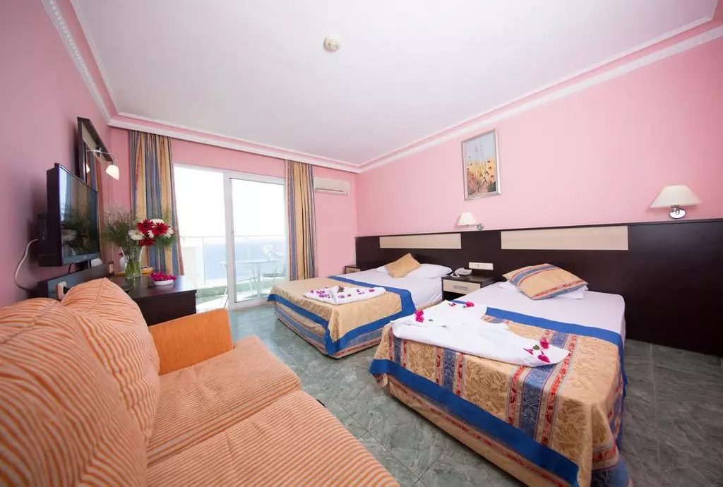 first class_hotel_alanya_shabavizparvaz_10.jpg